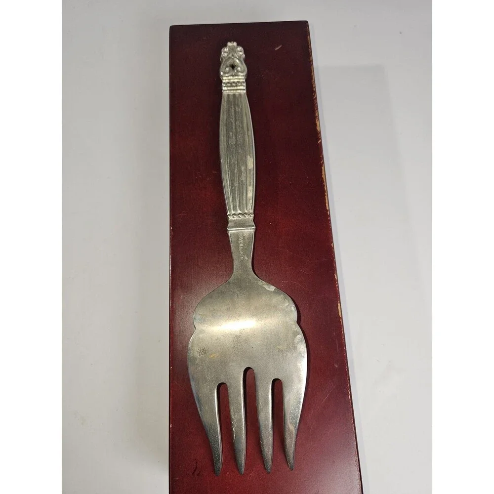 Wallace Large Serving Meat Fork 10 inches Silverplate, In Box
